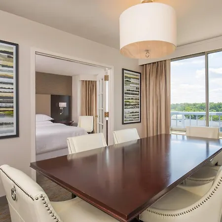 Sheraton Suites Chicago Elk Grove