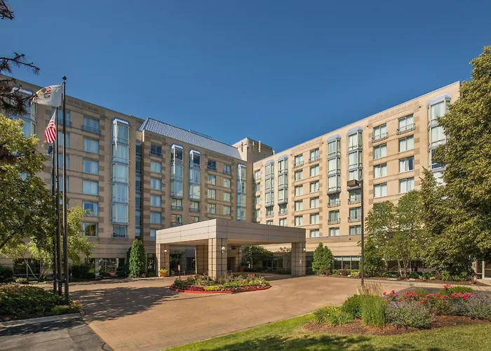 Sheraton Chicago Elk Grove 4*