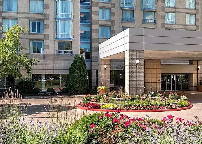 Hotel Sheraton Chicago Elk Grove 4*