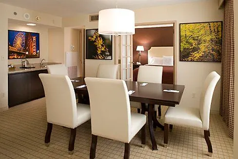 Sheraton Chicago Elk Grove 4*